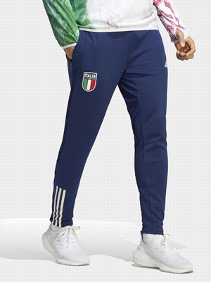 I pantaloni da allenamento ADIDAS FIGC TR PNT, ispirati a un design anni 